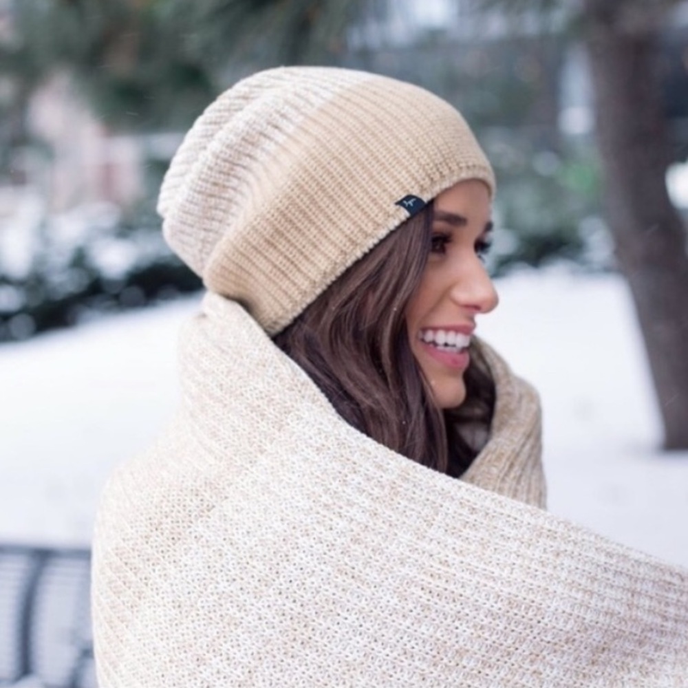 Love Your Melon Khaki Tan Ombré Knit Beanie Hat Retired